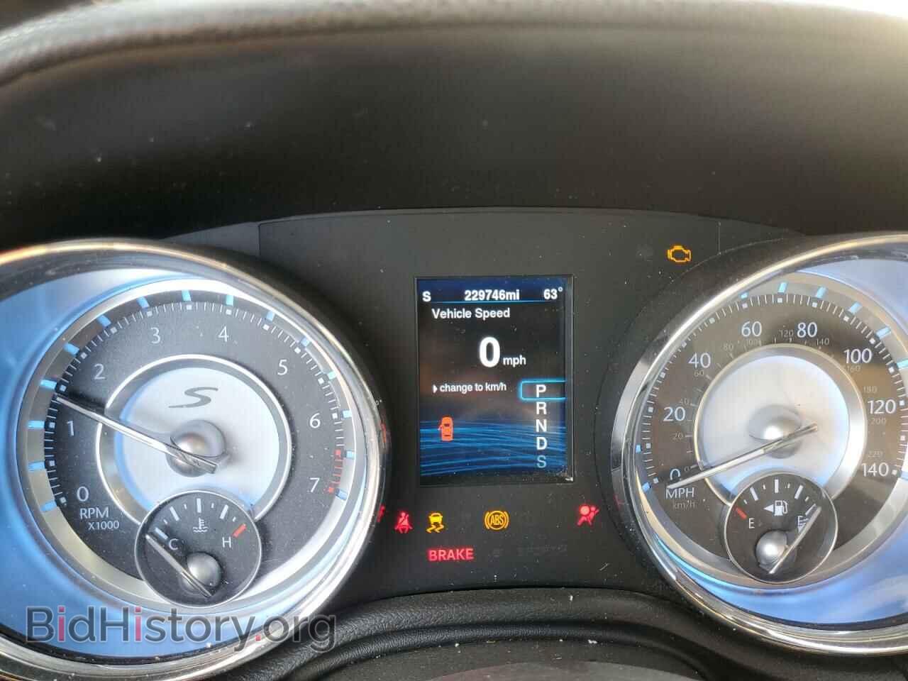 2013 CHRYSLER 300 - VIN: 2C3CCABG2DH515513 - Фото 9