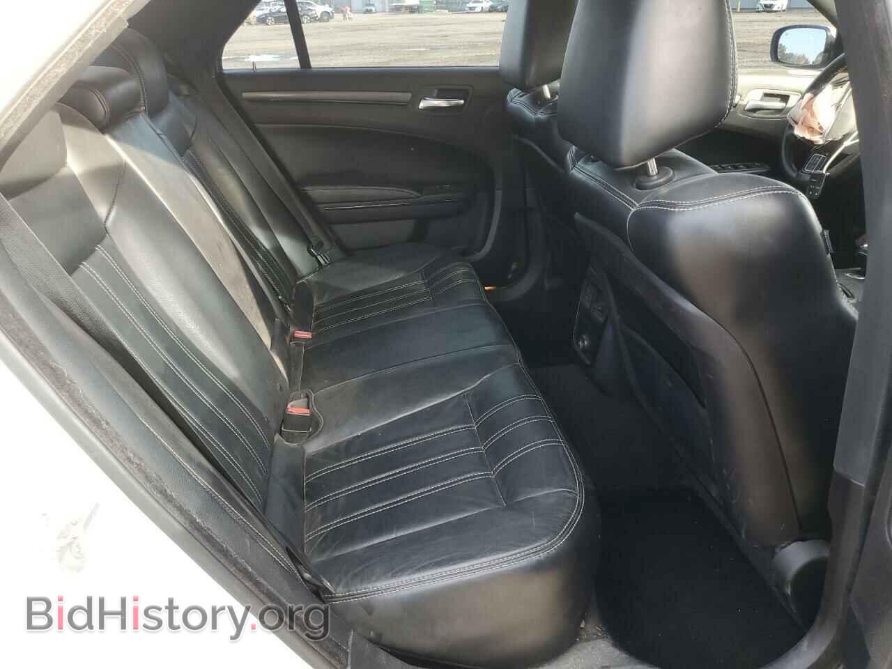 2013 CHRYSLER 300 - VIN: 2C3CCABG2DH515513 - Фото 10