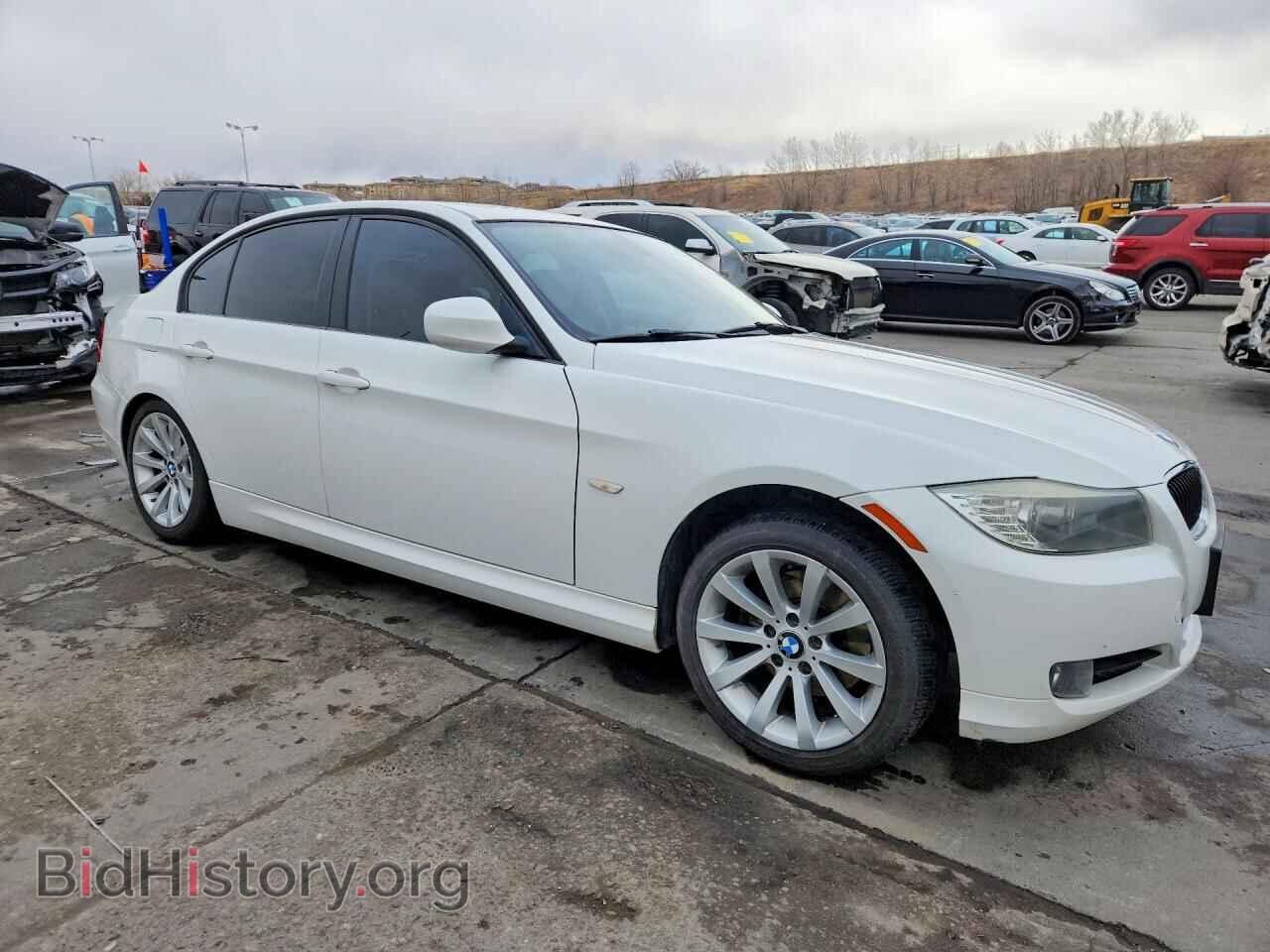 2011 BMW 3 SERIES - VIN: WBAPH7C5XBE460258 - Фото 4