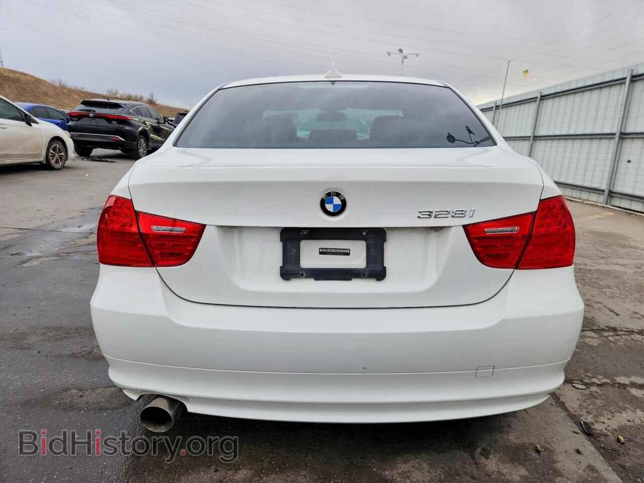 2011 BMW 3 SERIES - VIN: WBAPH7C5XBE460258 - Фото 6