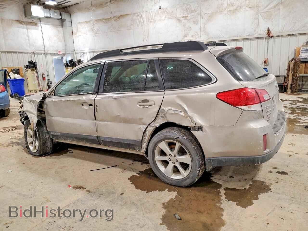 2014 SUBARU OUTBACK - VIN: 4S4BRBCC6E3318075 - Фото 2