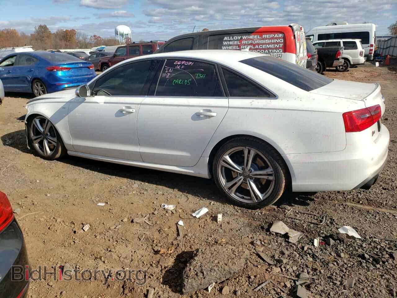 2013 AUDI S6/RS6 - VIN: WAUF2AFC8DN094095 - Фото 2