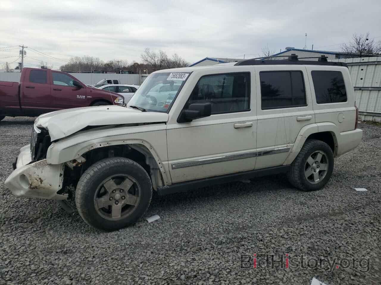 Photo 1J4RG4GK3AC108074 - JEEP COMMANDER 2010