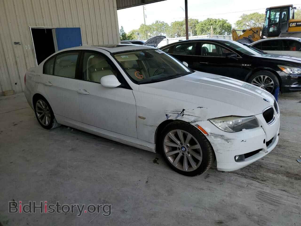 2011 BMW 3 SERIES - VIN: WBAPH7G59BNM57068 - Фото 4