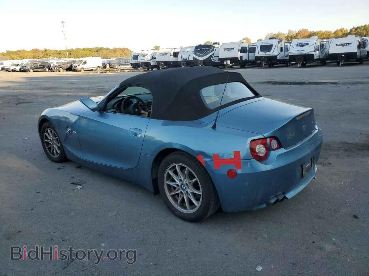 2005 BMW Z4 - VIN: 4USBT33505LS54462 - Фото 2