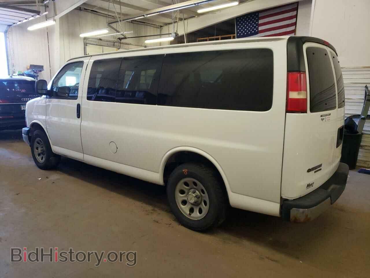 2014 CHEVROLET EXPRESS - VIN: 1GNSHCF42E1125586 - Фото 2