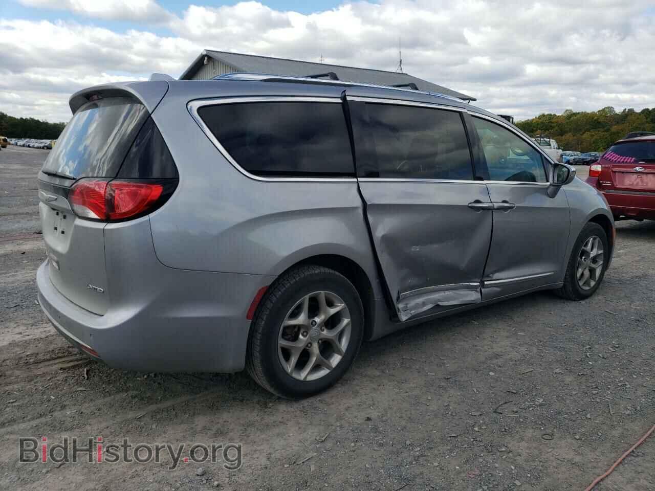2017 CHRYSLER PACIFICA - VIN: 2C4RC1GG6HR812203 - Photo 3