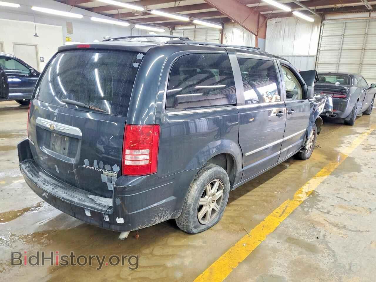 2010 CHRYSLER MINIVAN - VIN: 2A4RR5D17AR136964 - Фото 3