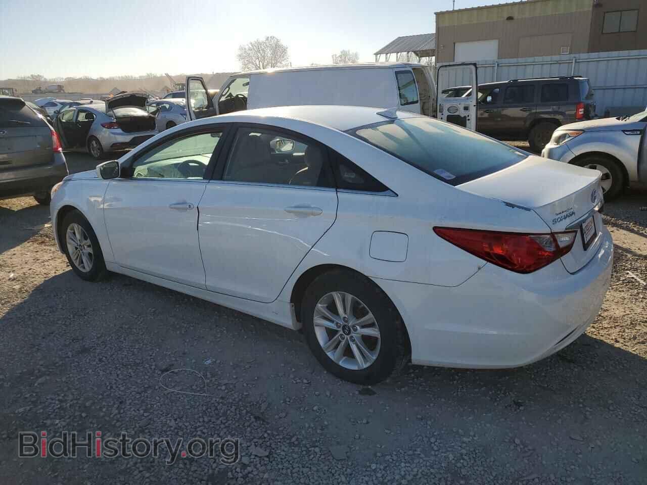 2013 HYUNDAI SONATA - VIN: 5NPEB4AC3DH663989 - Фото 2