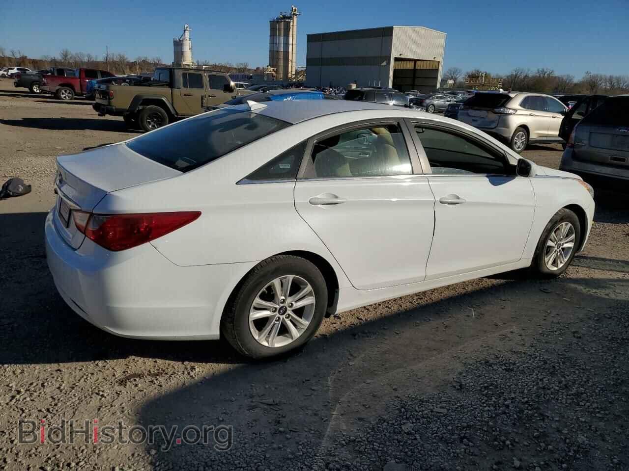 2013 HYUNDAI SONATA - VIN: 5NPEB4AC3DH663989 - Фото 3