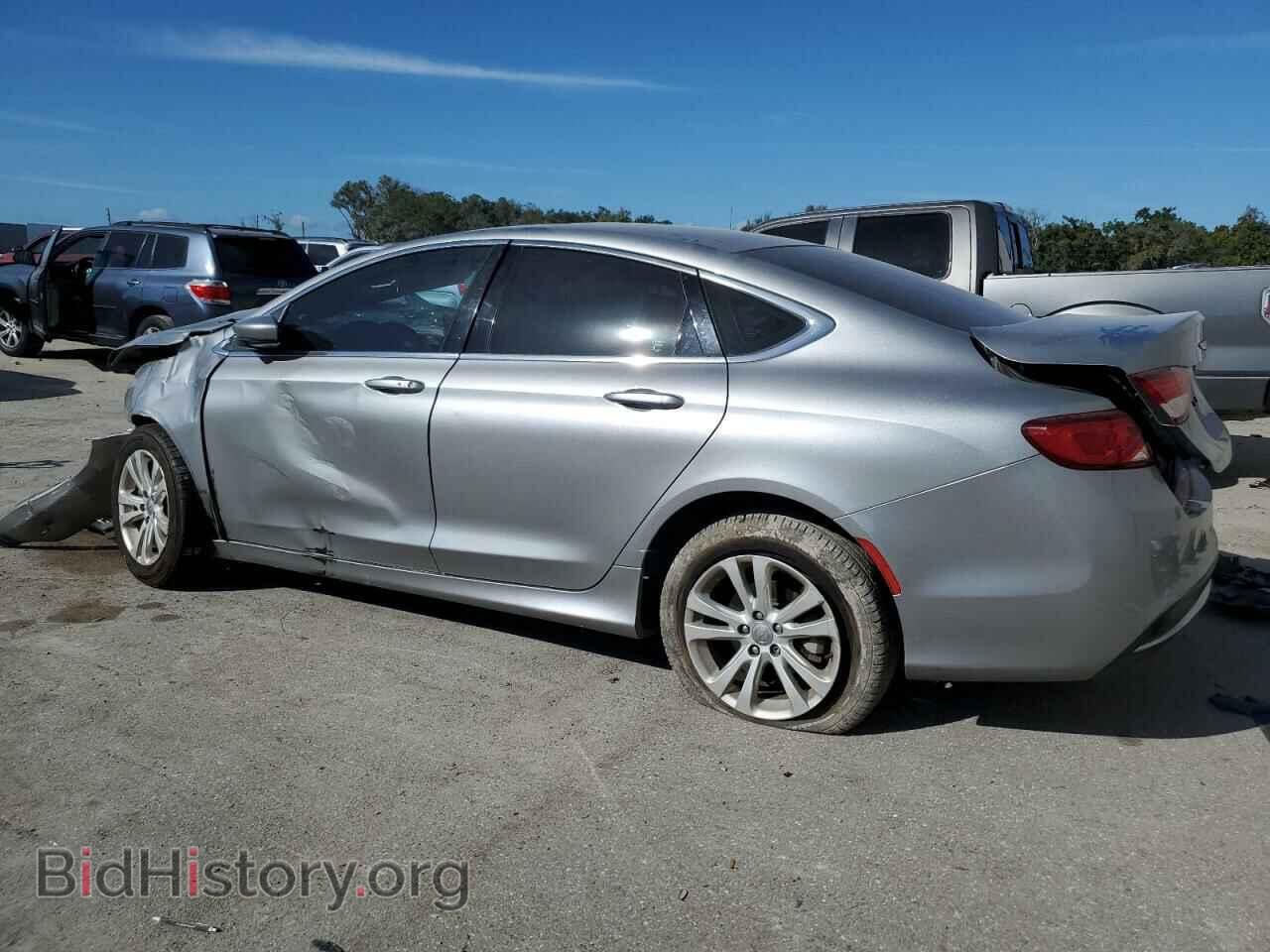 2015 CHRYSLER 200 - VIN: 1C3CCCAB8FN669333 - Фото 2