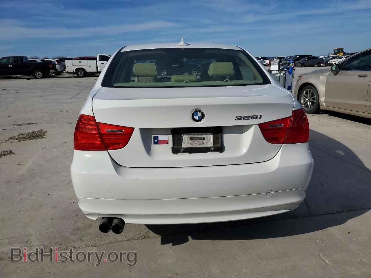 2011 BMW 3 SERIES - VIN: WBAPH7C52BA802230 - Фото 6