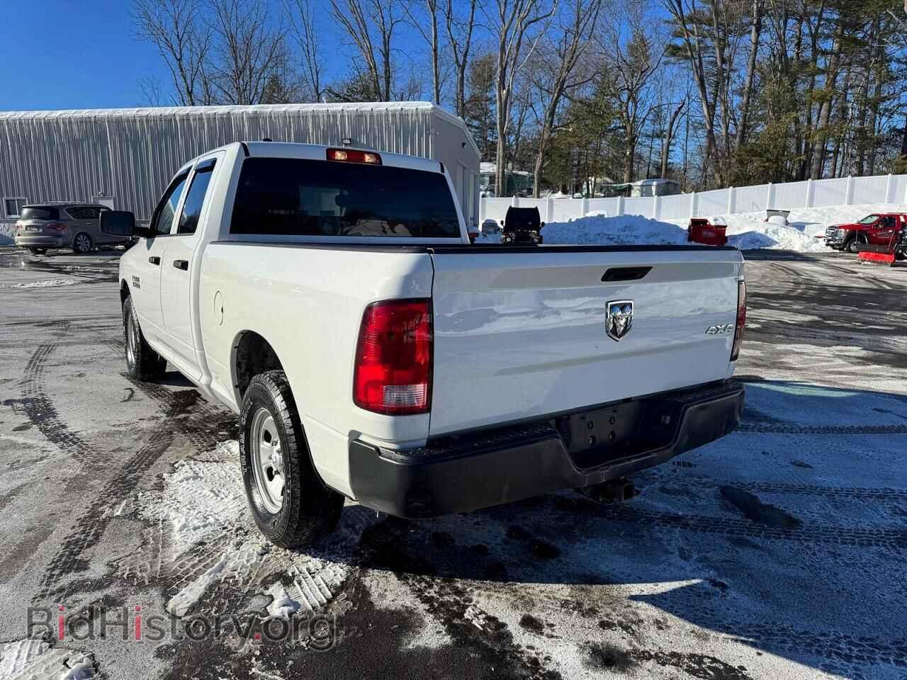 2018 RAM 1500 - VIN: 1C6RR7FG7JS343900 - Фото 3