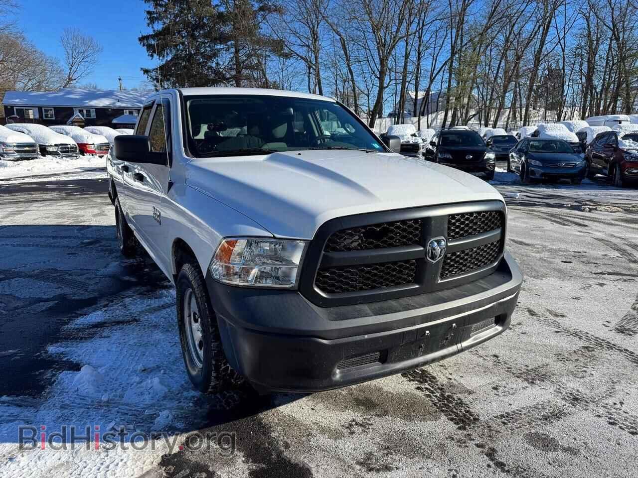 2018 RAM 1500 - VIN: 1C6RR7FG7JS343900 - Фото 4