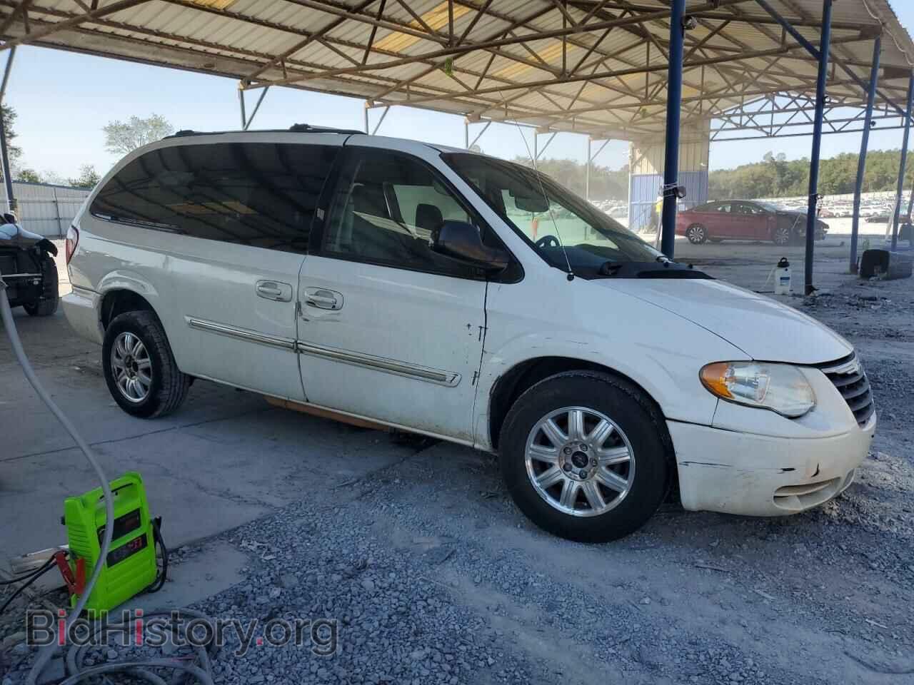 2006 CHRYSLER MINIVAN - VIN: 2A8GP54LX6R893748 - Фото 4