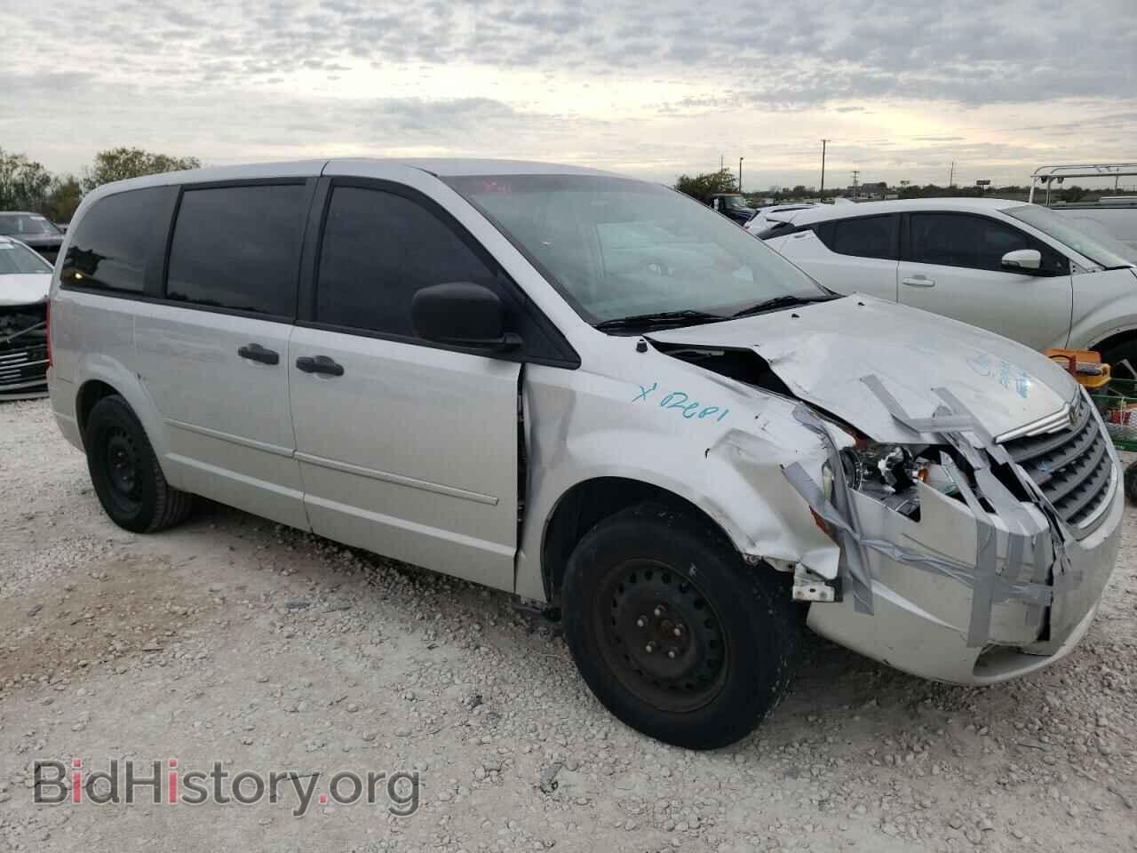 2008 CHRYSLER MINIVAN - VIN: 2A8HR44H18R624660 - Фото 4