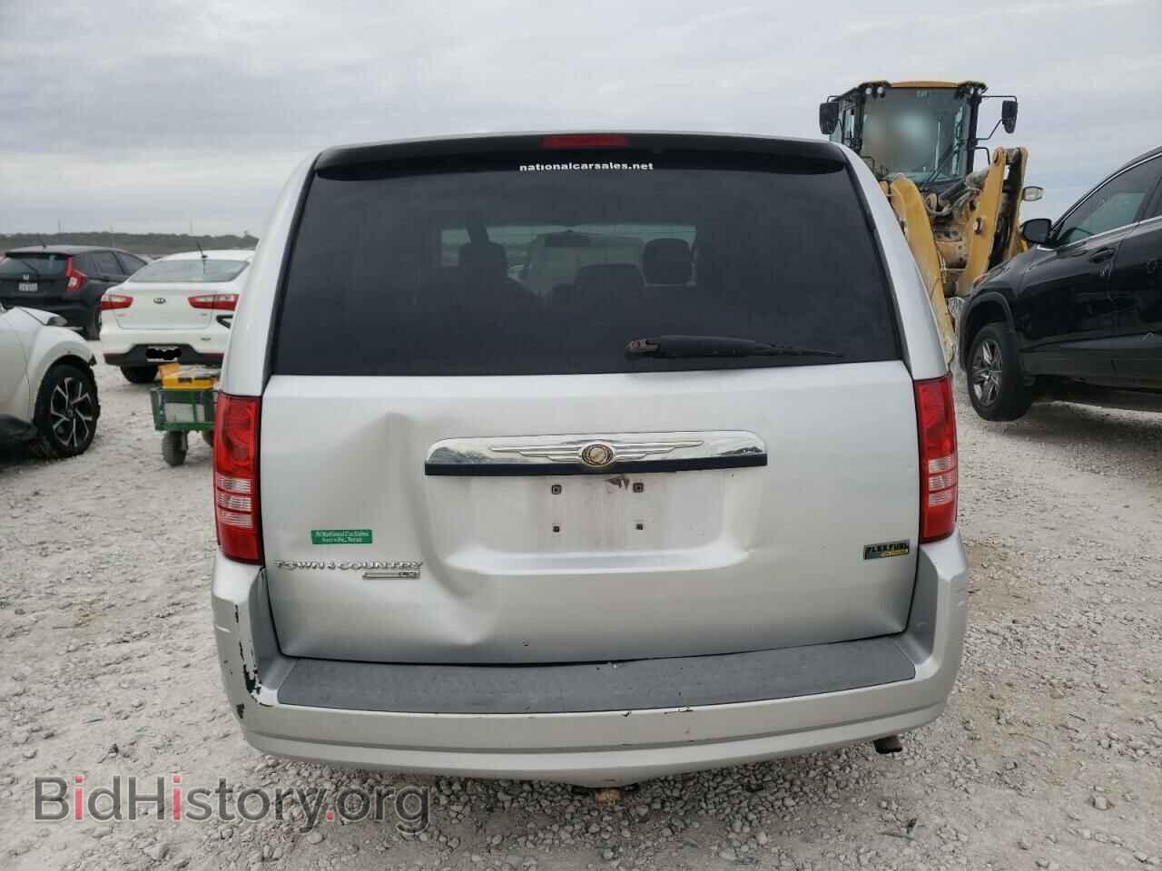 2008 CHRYSLER MINIVAN - VIN: 2A8HR44H18R624660 - Фото 6