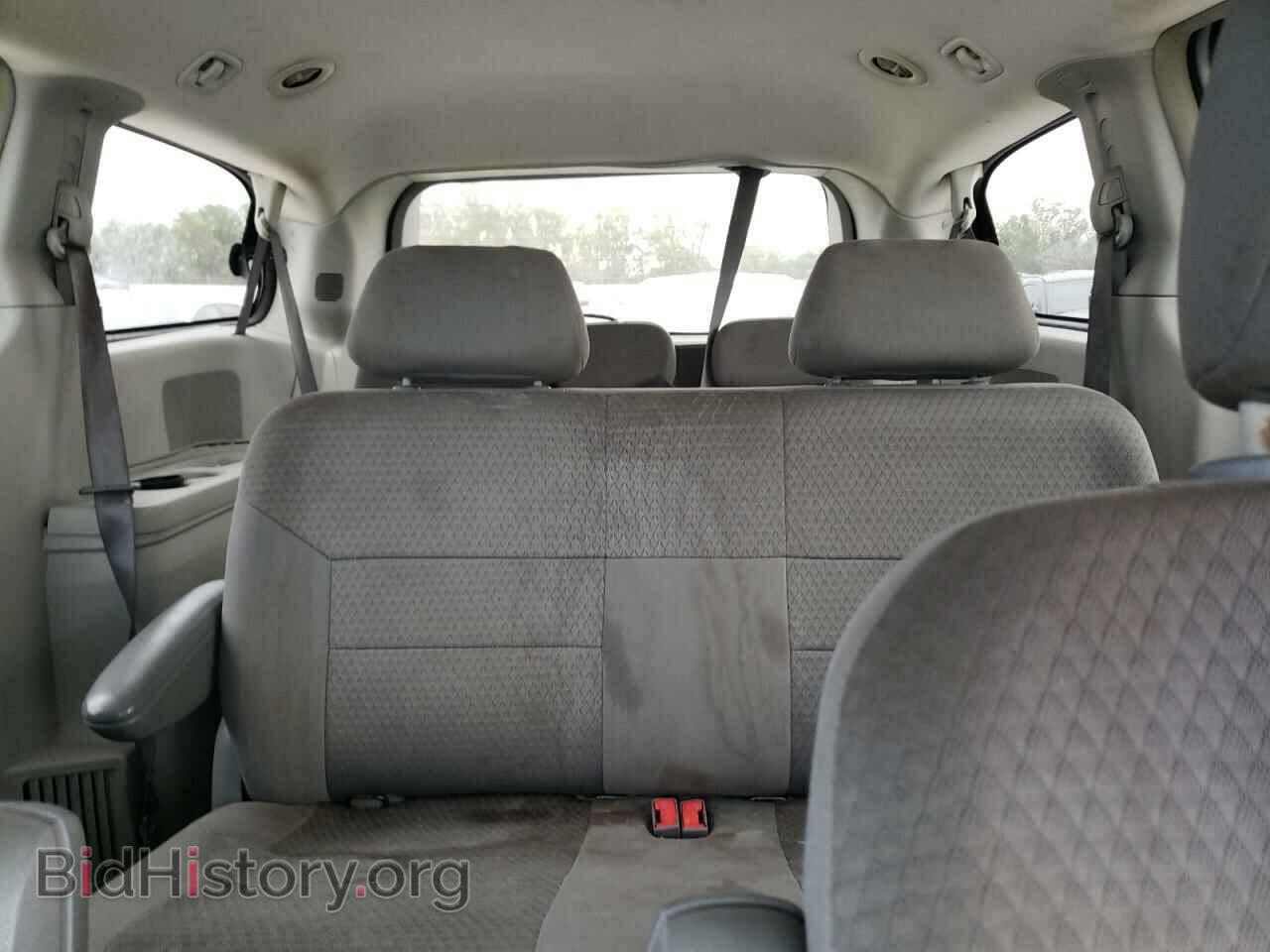 2008 CHRYSLER MINIVAN - VIN: 2A8HR44H18R624660 - Фото 10