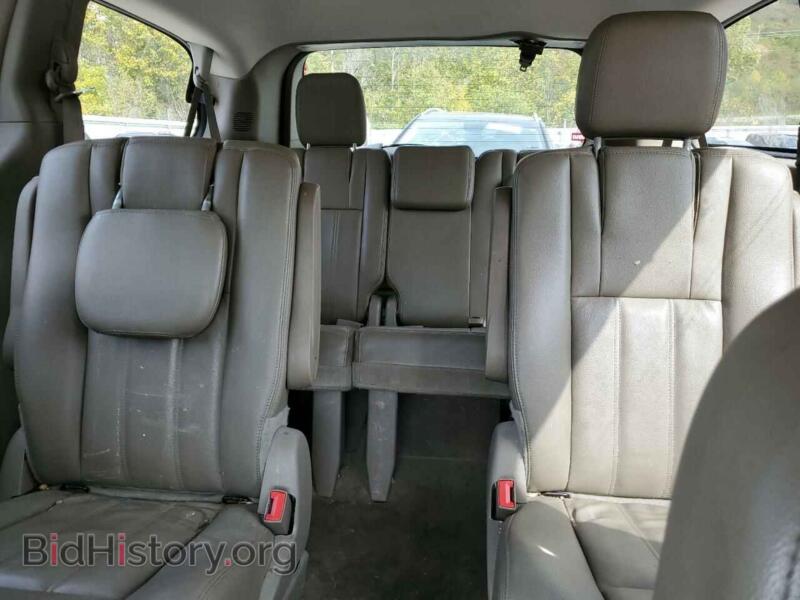 2014 Chrysler MINIVAN (VIN 2C4RC1BG6ER132157) — photo 10 of 13