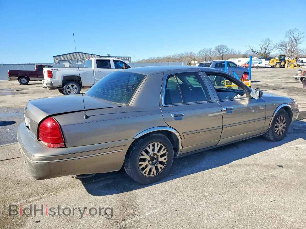 2005 FORD CROWN VIC - VIN: 2FAFP74W05X118299 - Фото 3
