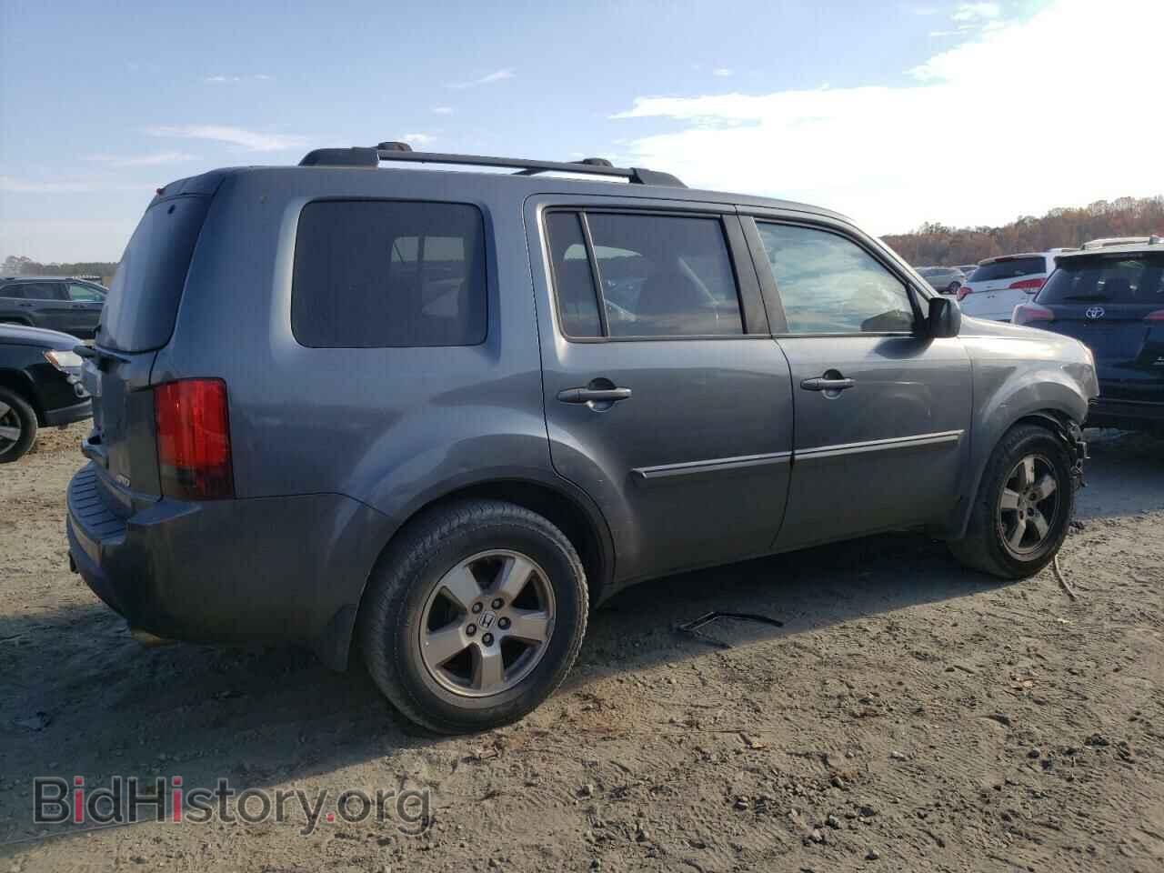 2011 HONDA PILOT - VIN: 5FNYF4H66BB100979 - Фото 3