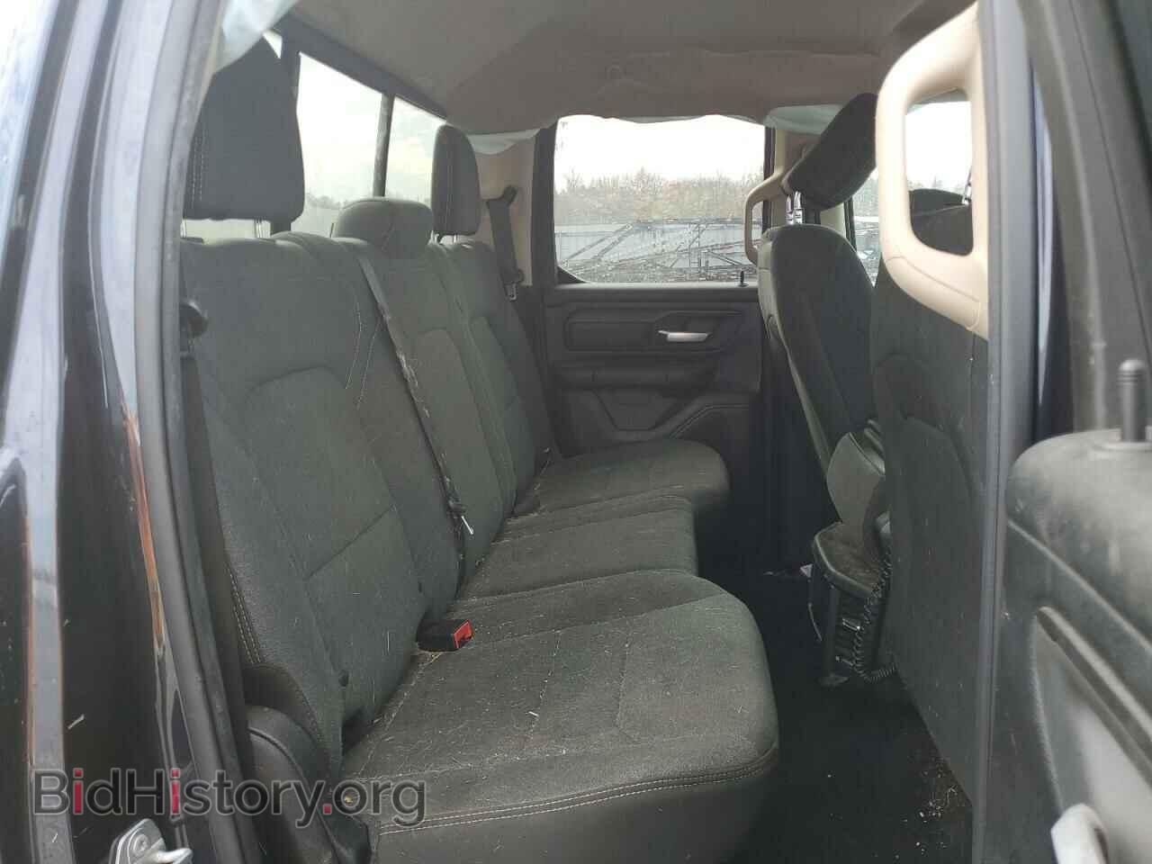 2019 RAM 1500 - VIN: 1C6SRFCT4KN601772 - Фото 10
