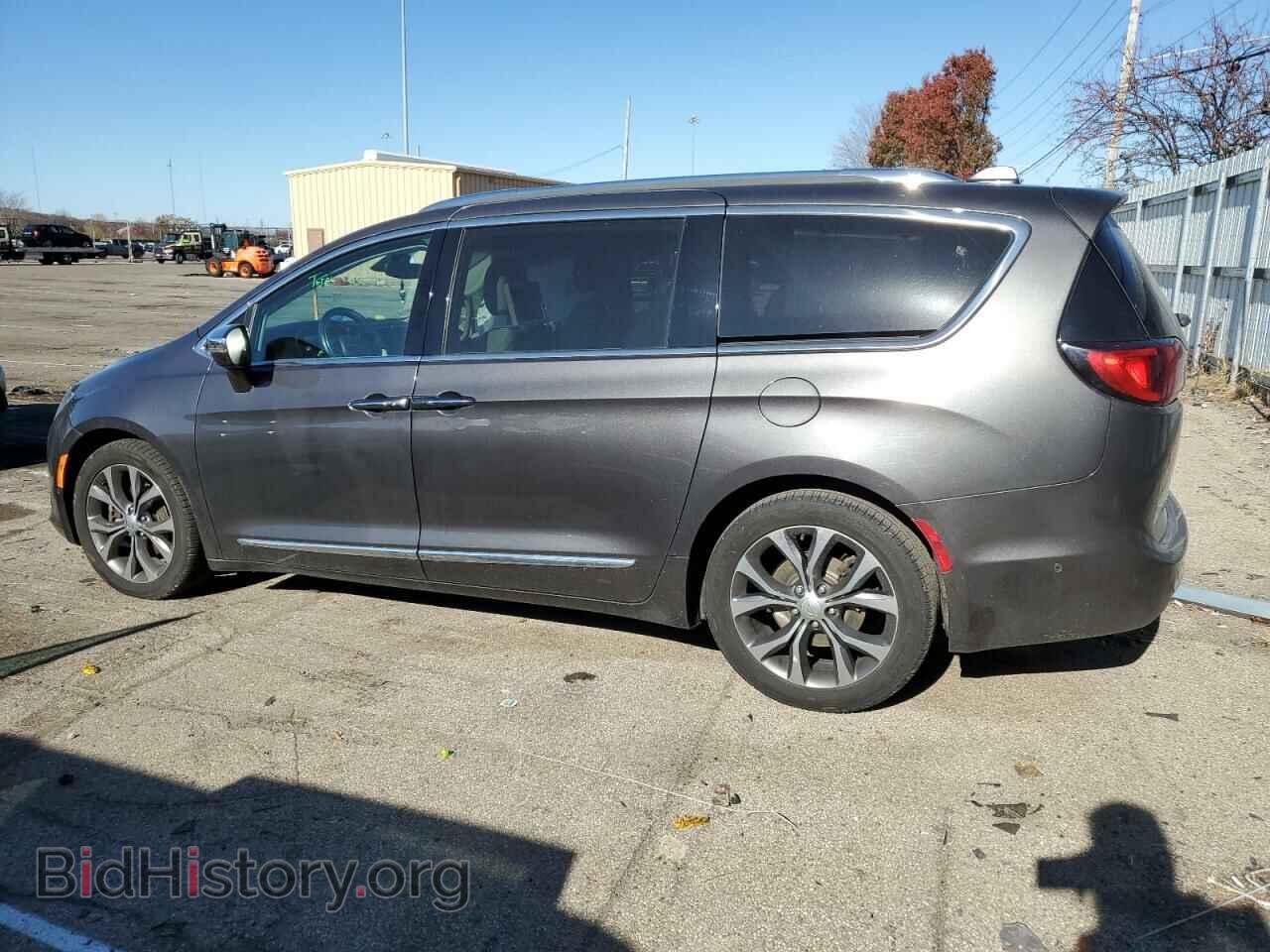 2018 CHRYSLER PACIFICA - VIN: 2C4RC1GG6JR117256 - Фото 2