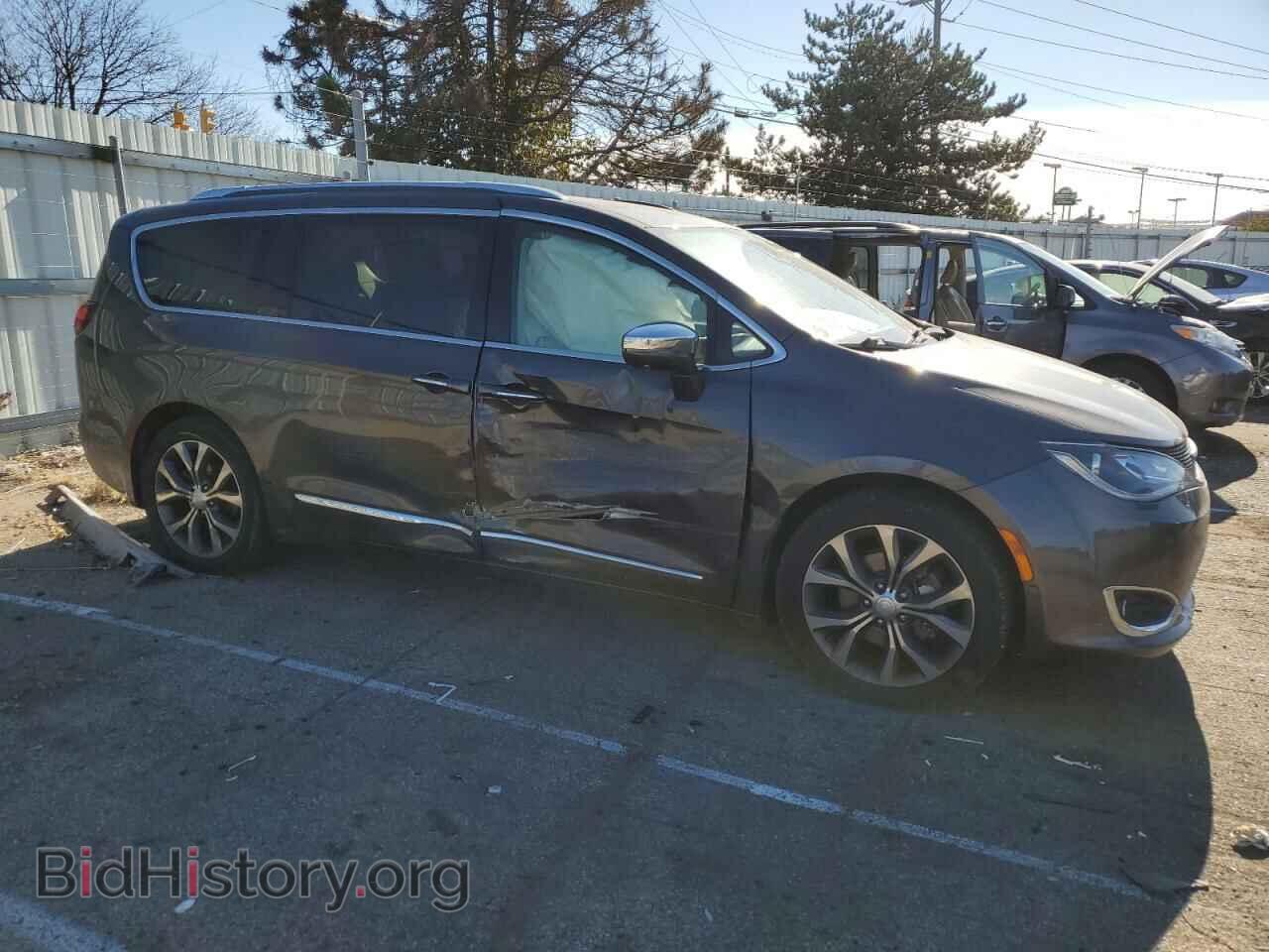 2018 CHRYSLER PACIFICA - VIN: 2C4RC1GG6JR117256 - Фото 4