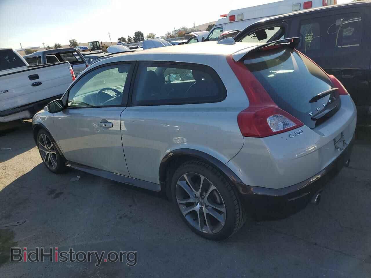2009 VOLVO C30 - VIN: YV1MK672992149699 - Фото 2