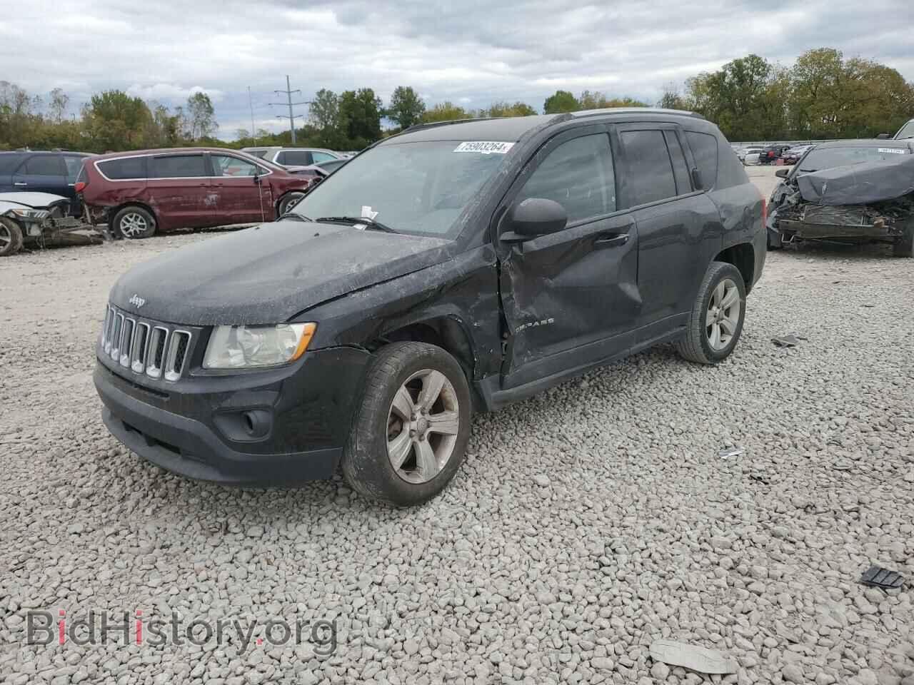 Photo 1C4NJCEBXDD223451 - JEEP COMPASS 2013
