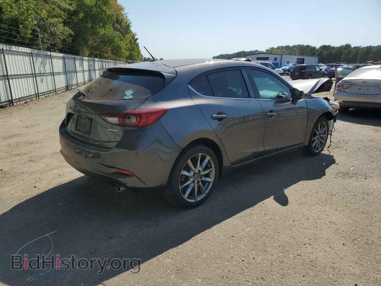 2018 MAZDA 3 - VIN: 3MZBN1L39JM251472 - Фото 3