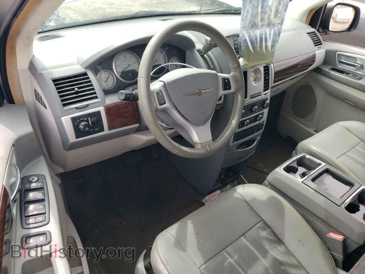 2010 CHRYSLER MINIVAN - VIN: 2A4RR5D10AR217658 - Фото 8