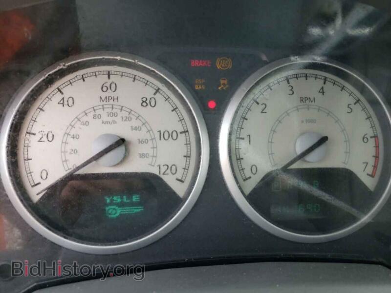 2010 Chrysler MINIVAN (VIN 2A4RR5D10AR217658) — photo 9 of 14