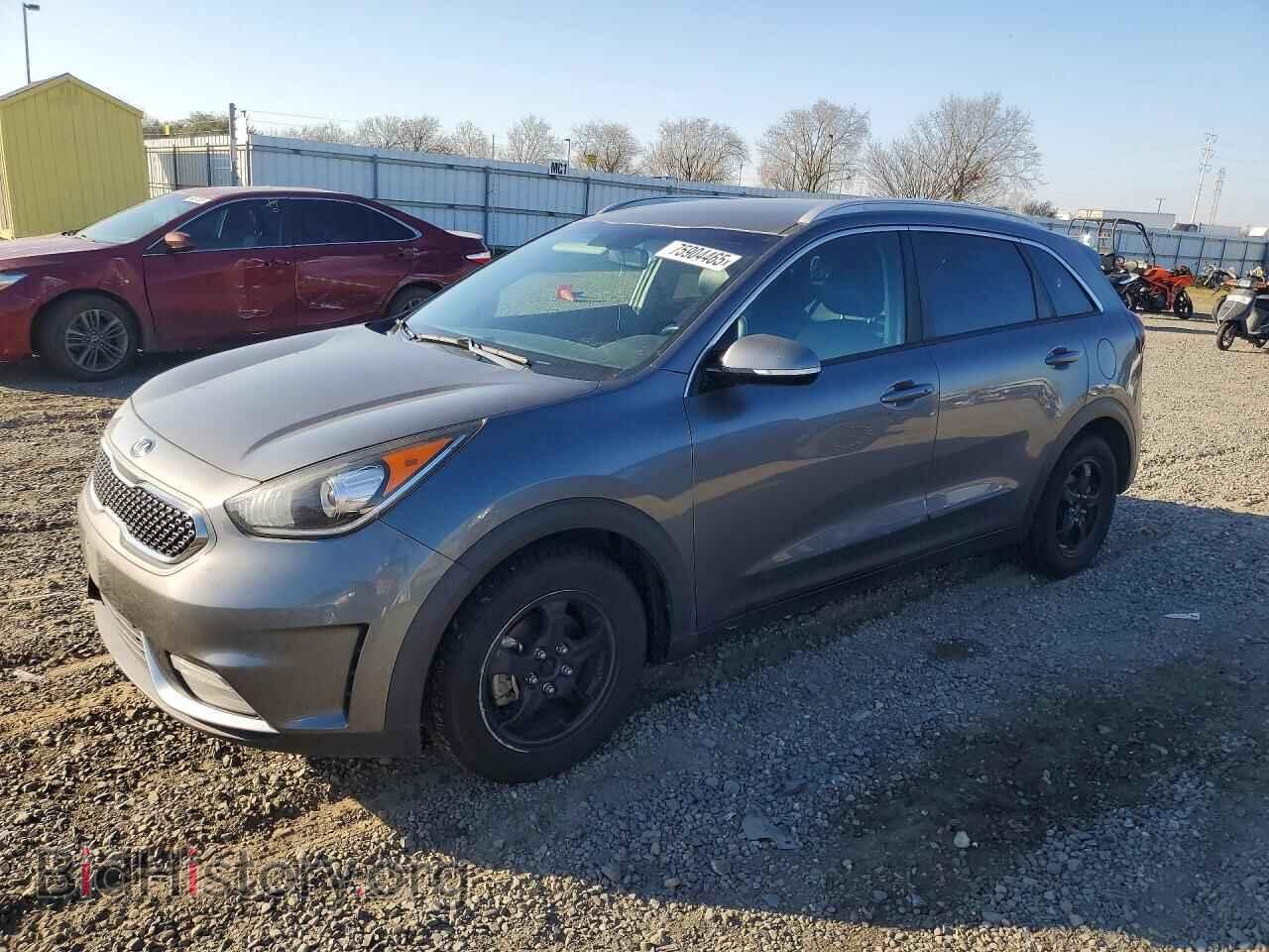 Фотография KNDCC3LC9H5053497 - KIA NIRO 2017