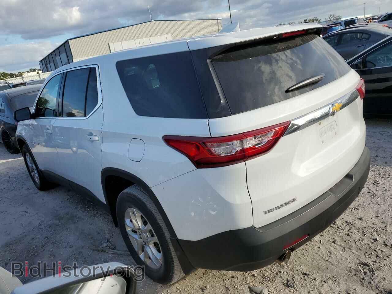2021 CHEVROLET TRAVERSE - VIN: 1GNERFKW5MJ235937 - Фото 2