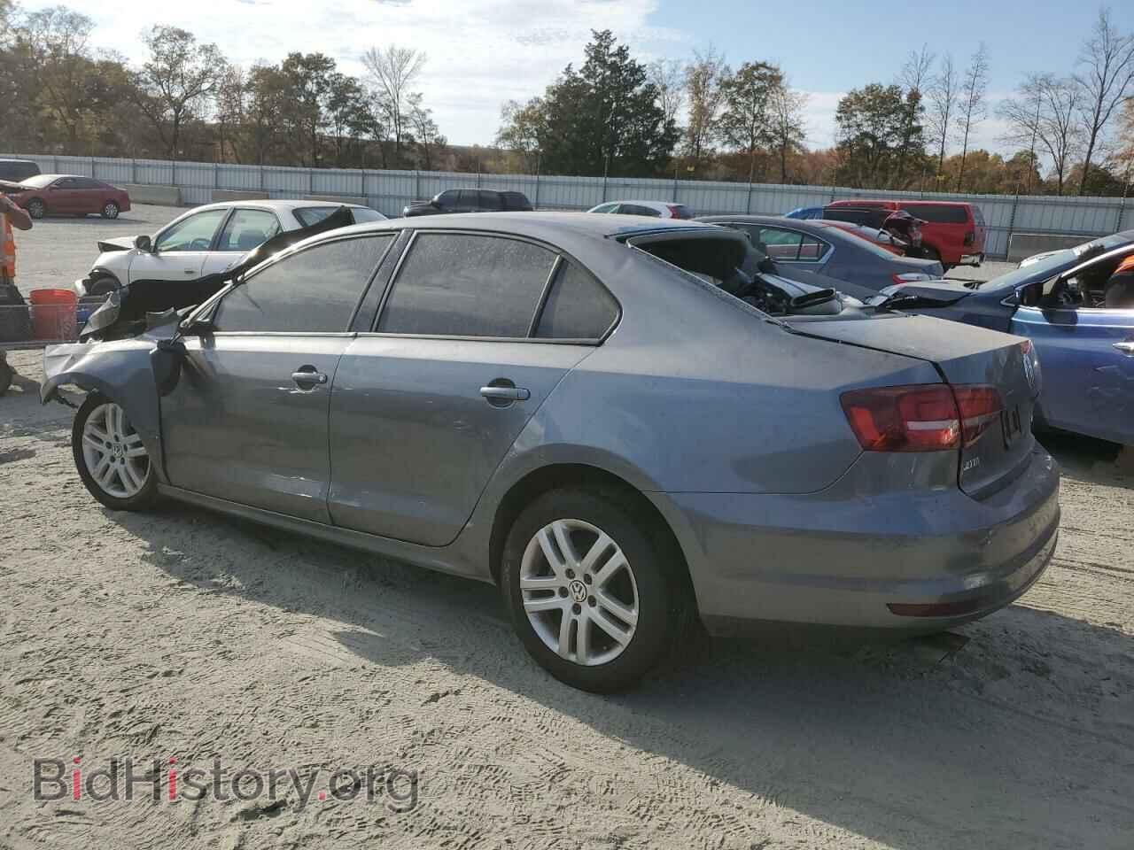 2018 VOLKSWAGEN JETTA - VIN: 3VW2B7AJ8JM212871 - Фото 2