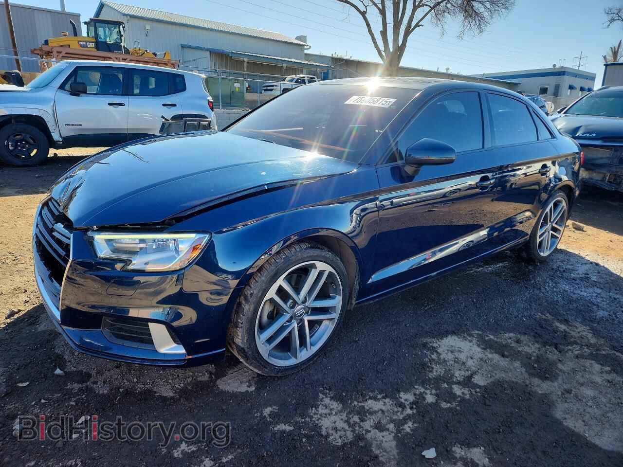 Фотография WAUAUGFF9J1006918 - AUDI A3 2018