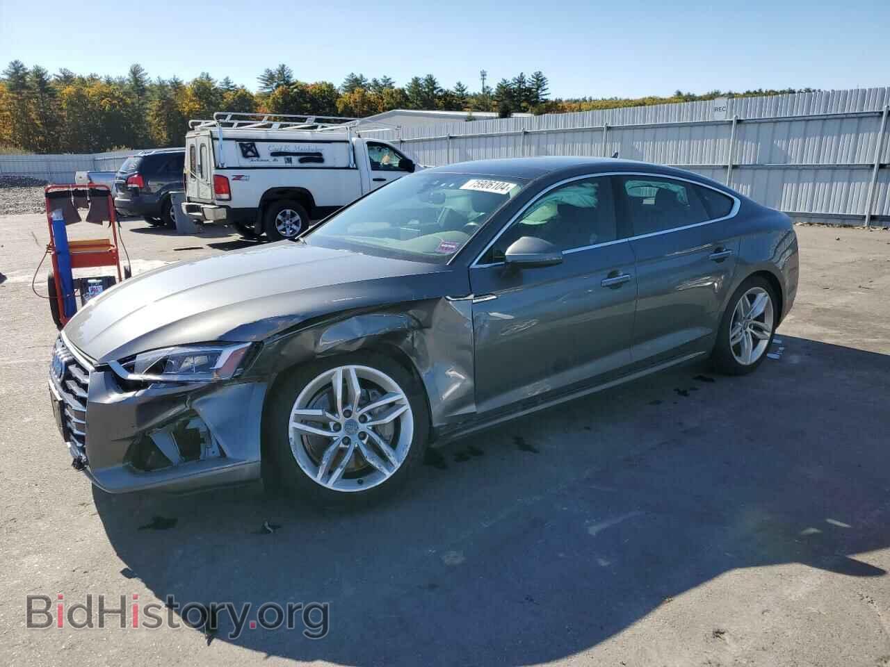 Photo WAUBNCF52KA022929 - AUDI A5 2019