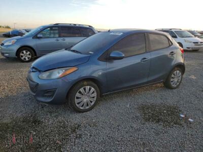 2014 Mazda 2 Sport, blue — VIN JM1DE1KY5E0171233, Copart