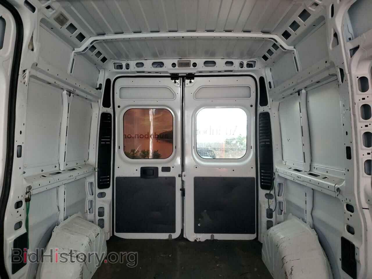 2020 RAM All Models - VIN: 3C6TRVBG5LE106408 - Фото 10