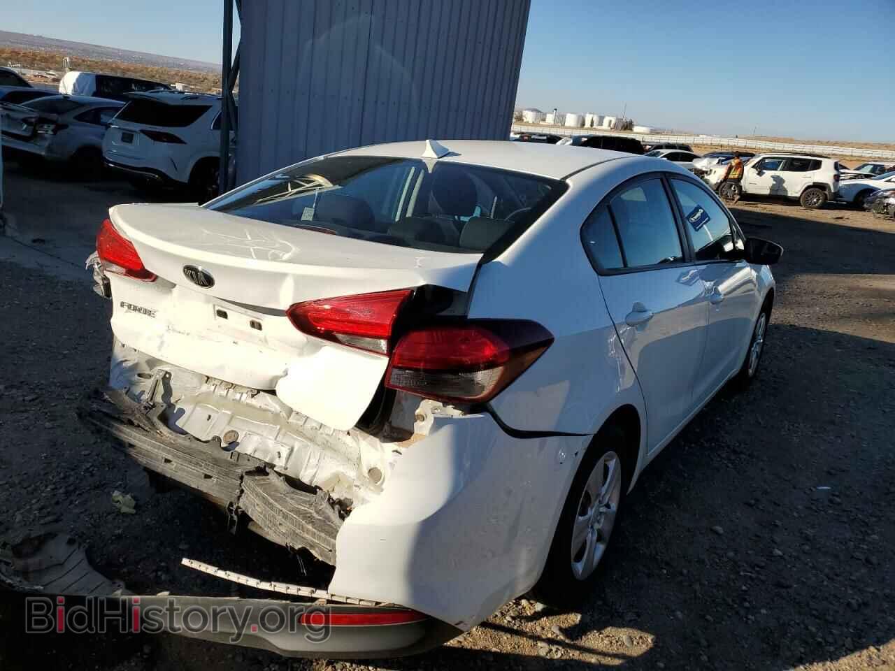 2017 KIA FORTE - VIN: 3KPFK4A77HE078074 - Фото 3
