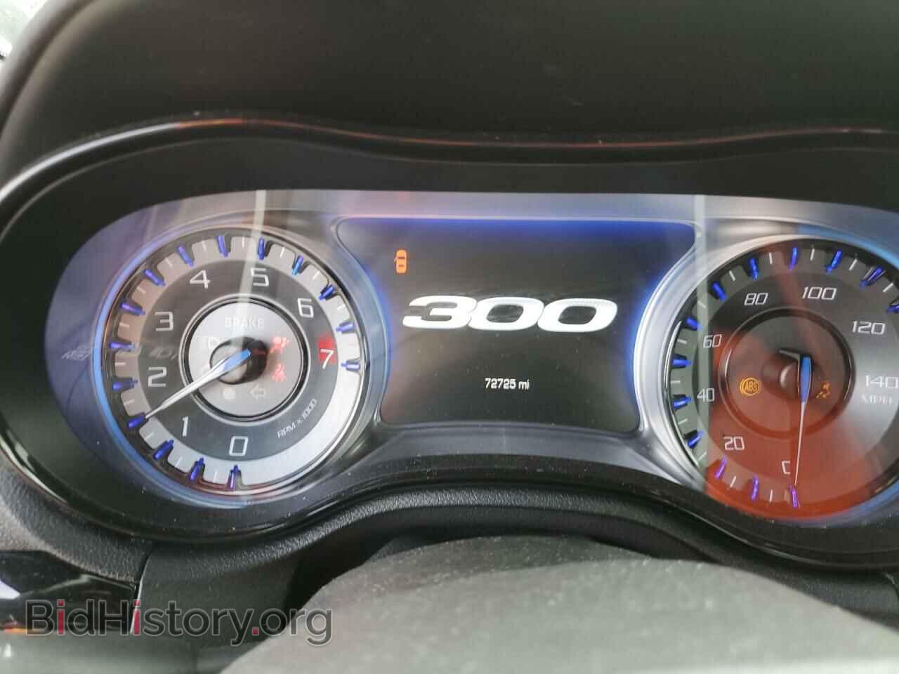 2017 CHRYSLER 300 - VIN: 2C3CCABG7HH577740 - Фото 9