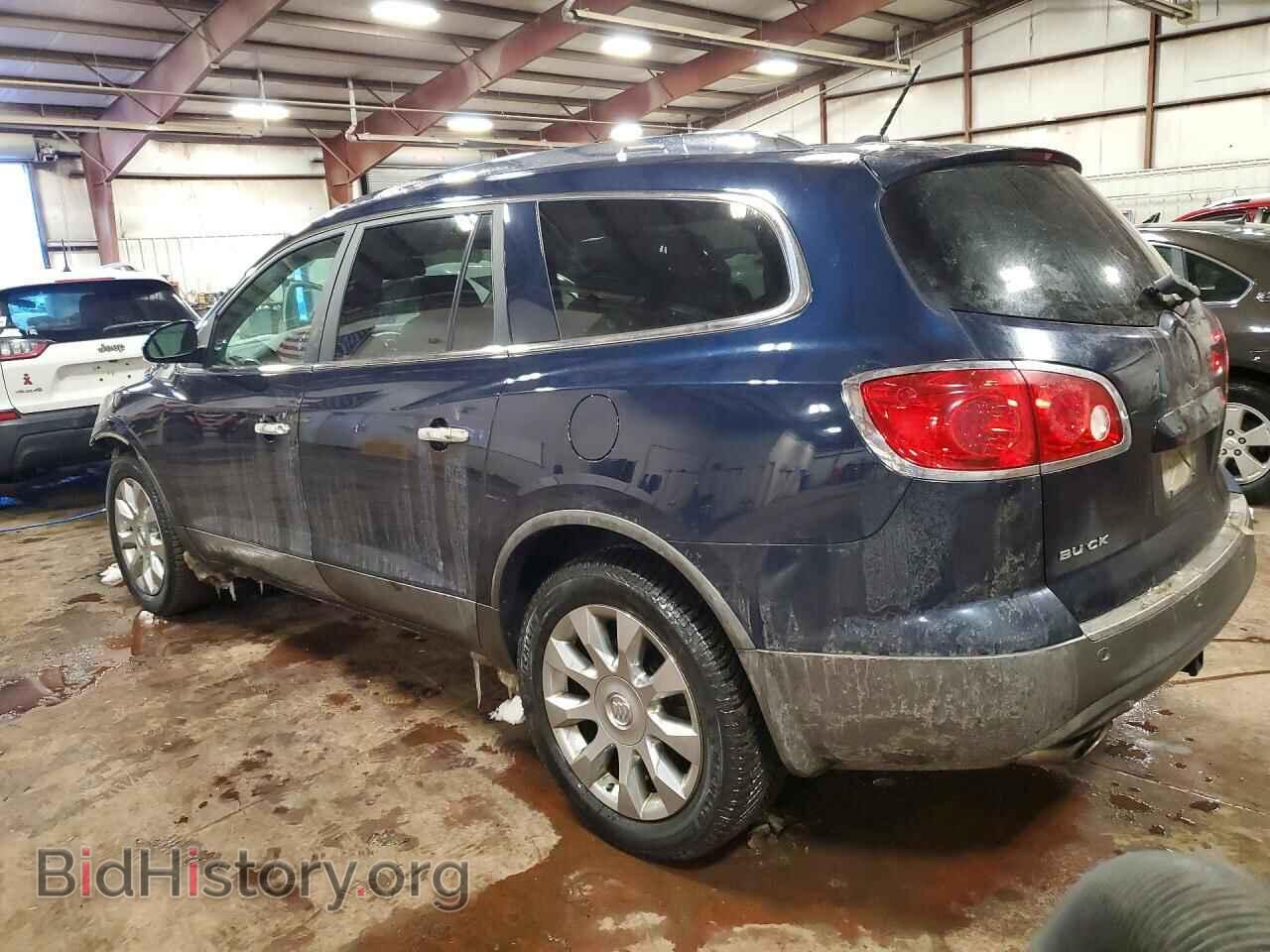 2011 BUICK ENCLAVE - VIN: 5GAKRCEDXBJ381348 - Фото 2