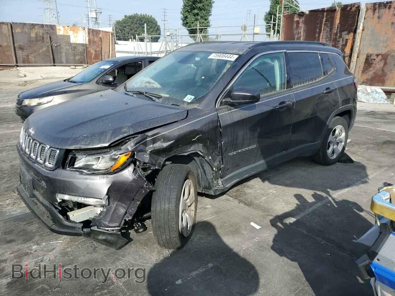 Photo 3C4NJDBB7LT145620 - JEEP COMPASS 2020