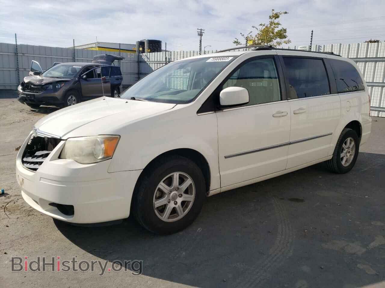 Photo 2A4RR5D17AR451182 - CHRYSLER MINIVAN 2010