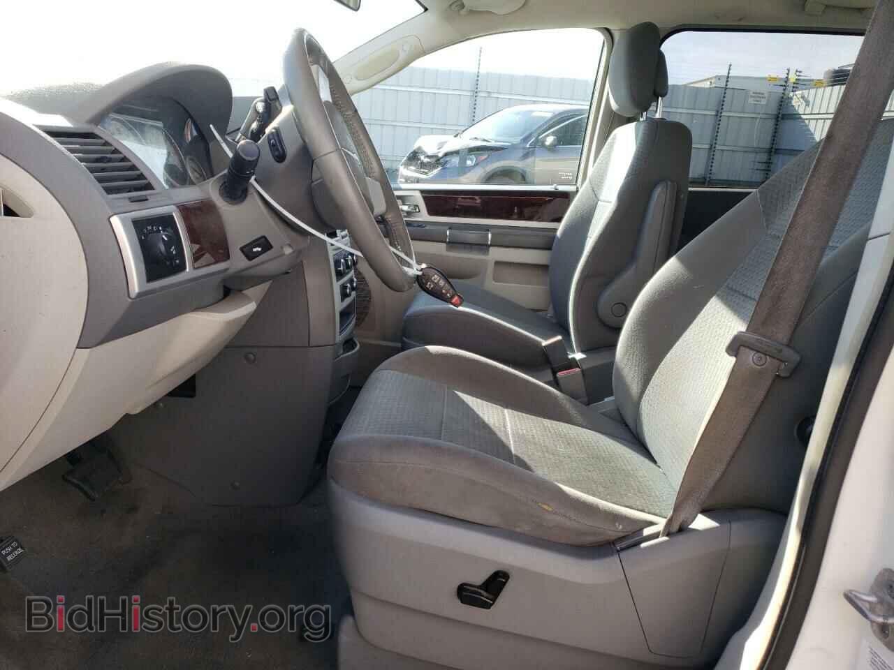 2010 CHRYSLER MINIVAN - VIN: 2A4RR5D17AR451182 - Фото 7