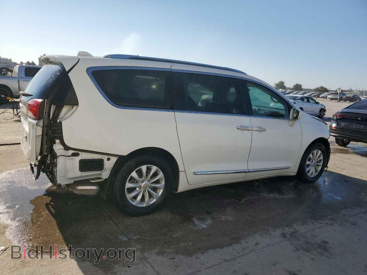 2019 CHRYSLER PACIFICA - VIN: 2C4RC1BG3KR559744 - Фото 3