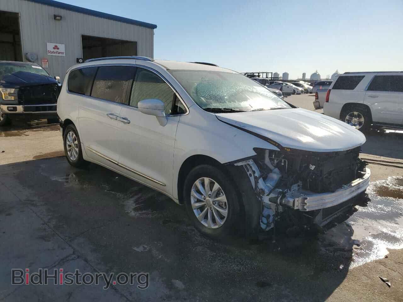 2019 CHRYSLER PACIFICA - VIN: 2C4RC1BG3KR559744 - Фото 4