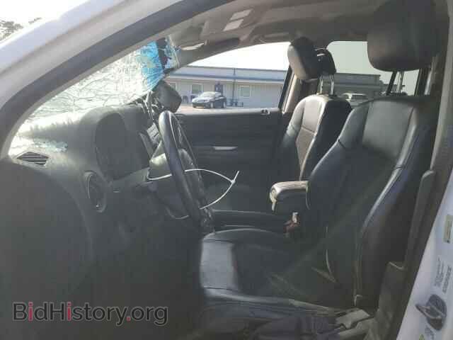 2014 JEEP COMPASS - VIN: 1C4NJCEA1ED618336 - Photo 7