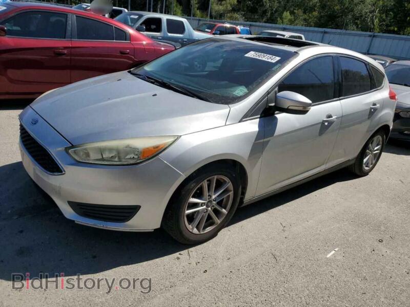2016 Ford FOCUS SE (VIN 1FADP3K26GL338711) — фото 1 из 12, Copart, повреждение: крыша